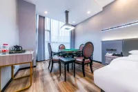 Boya Hotel (Qu County People's Hospital Fortune Center)