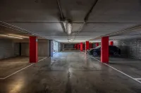 IH Hotels Milano St. John - parking