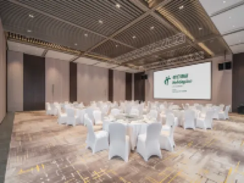 Holiday Inn LIAOYUAN CITY CENTER by IHG Hotels in Liaoyuan