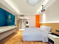 Cengong Hetian Business Hotel