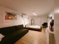 NOVI Vineyard Hotels in Krakowski