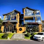 Mouding Tranquil Lakeside Retreat Hotels in Mouding