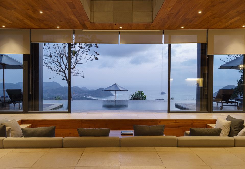 셀롱 셀로 리조트 객실의 넓은 발코니