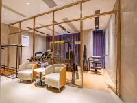 Lavande Hotel (Huzhou Changxing Taihu Avenue) - Gym