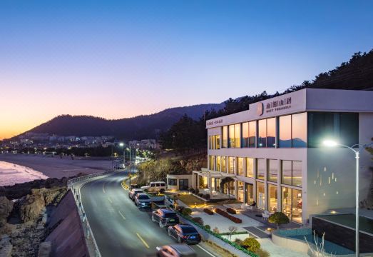 우서 위에젠 홈스테이의 넓은 객실 또는 테라스 사진