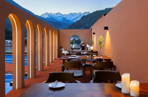 Shangge Amo Sky Garden Hotel