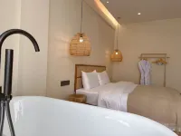 Feeling Relaxed Garden Hotel
