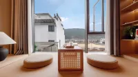 Wuyuan · Tranquil Time: Day Coffee & Night Wine Vacation Guesthouse (Huangling Scenic Area Branch)