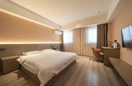 Siyang Danrui Hotel (Renmin North Road) Отели рядом с достопримечательностью «Jinghang Canal Scenic Zone»