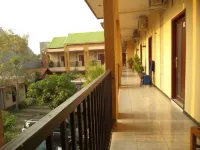 Surya Guest House Hôtels à : Sumberasih