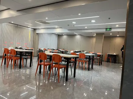 Yiwu Kaiyue Hotel
