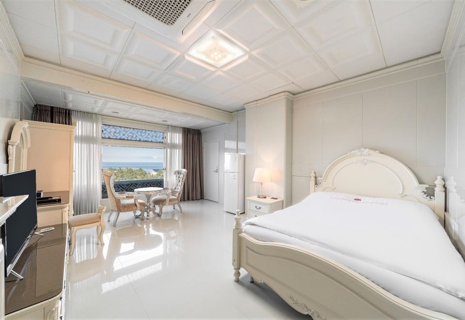 동해보양온천컨벤션호텔 수영장