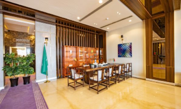 Sunbus Hotel Service Apartments