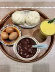 luohehehewangxiang - Bữa sáng