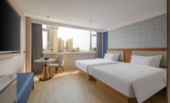 Yantai Duoyue Hotel(Kaifa District Wanda Fuhai Road store)