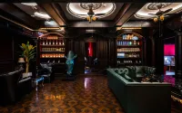 Jinbi Hall Hotel (Nanping Pedestrian Street Jinma Bijifang Branch) - Boutique
