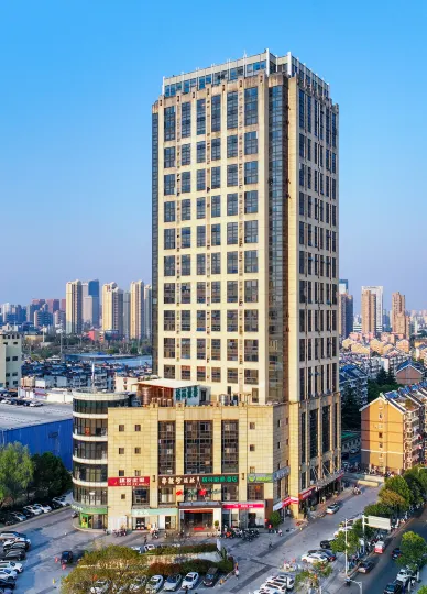 GreenTree Inn (Hefei South High-speed Railway Station Luogang Central Park Branch)