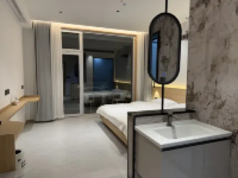 Mòsháng Blossoms Hotel