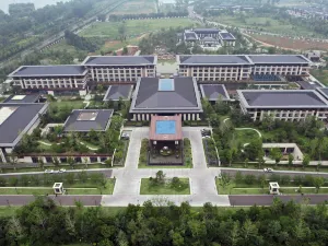 Yishui Grand Hotel