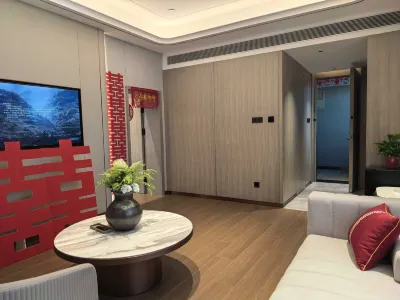 Dong Xing Grand Hotel Các khách sạn gần Sanhuang Temple