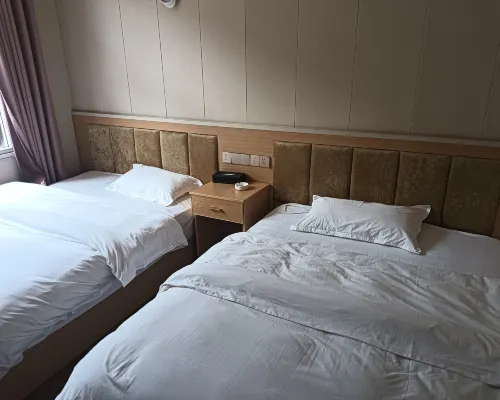 Jiangsheng Business Hotel Hotel a Qamdo