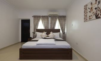 Peace Luxury Hotel and Apartment