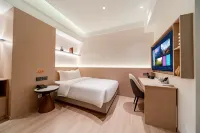 Artux Yiju Hotel (Kezilesu Kirghiz Autonomous Prefecture Museum) Hotels in Artux