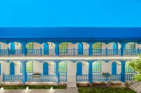 Yi Zhong Yue Ting | Designer Mediterranean Boutique Inn (Tekes Store)