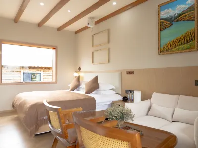 INWARD PEAK· · Luxury · Forest Designer Vacation Homestay (Kanas Scenic Area Branch) Hotels near Guanyu Pavilion