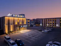 Homeinn Plus Hotel (Dalian Xinghai Park Nansha Street) Hotel a Xinghai Square