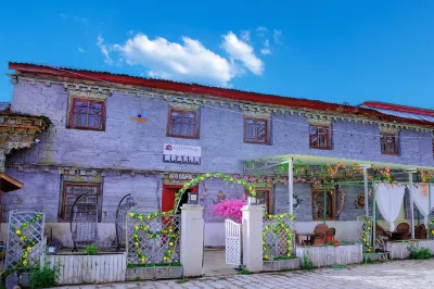 Dear Zhaizhai Hot Spring Hostel Các khách sạn ở Đạo Thành