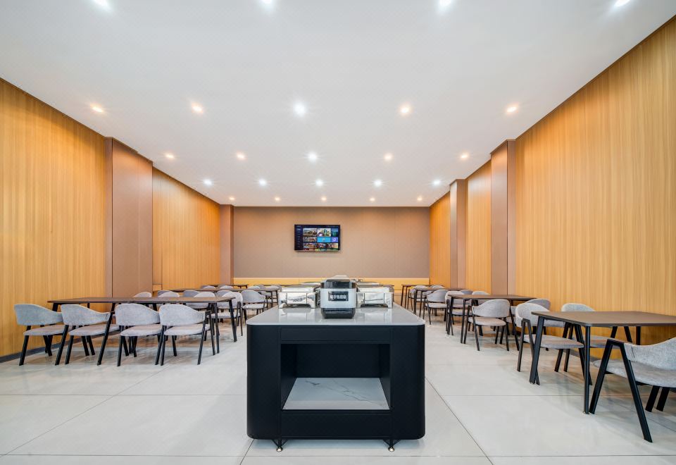 1. 베르사유 호텔..