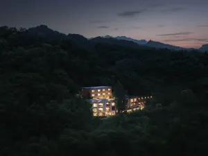 허구 하모니 밸리 리트리트