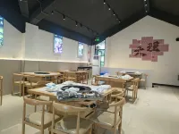 Dali NuanTu Mountain and Water Designer Boutique Hotel