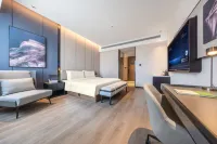 Atour Hotel Kurle Jiuding Hongyan River - navette aéroport