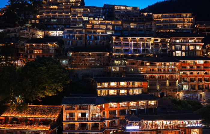 Tianhe Shiguang Homestay (Xijiang Qianhu Miao Village Observation Deck)