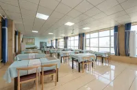 Bo Xin Hotel Hotels in Qitai