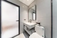 Karamay Zeyu Grand Hotel