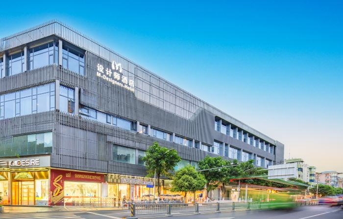 M Design Hotel (Pengzhou High-Speed Railway Station Longxing Temple)