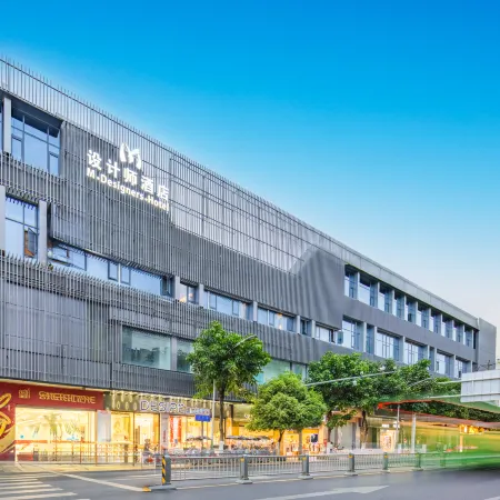 M Design Hotel (Pengzhou High-Speed Railway Station Longxing Temple)
