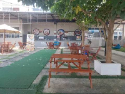 Azana BeSt Hotel Batu