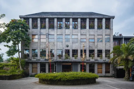 ONYX PARK RESORT UBUD Отели рядом с достопримечательностью «Night At The Zoo»