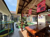 Joycoast Inn โรงแรมในสวนสาธารณะแห่งชาติริเซา