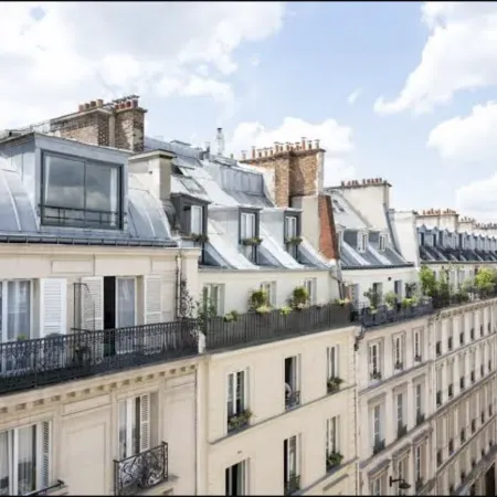 Hôtel Mercure Paris Opéra Grands Boulevards Отели рядом с достопримечательностью «Кабаре Фоли-Бержер»