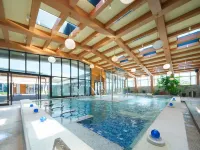Dongwo Hotel - Swimmingpools