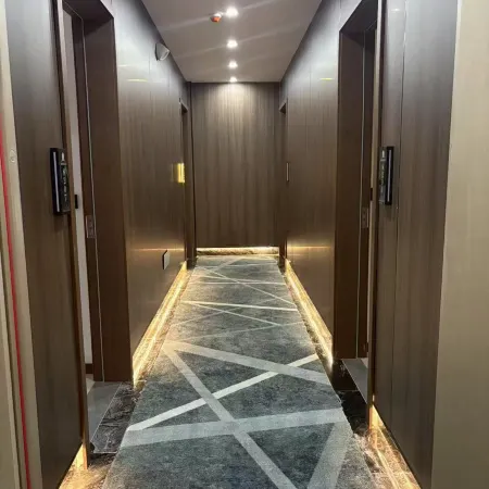 Hezhang Longyang Yueting Hotel