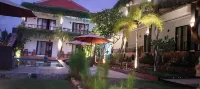 Tinggian Hill Retreat Hotel dekat Pasih Uug Beach