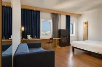 Ibis Kyiv City Center فنادق في كييف