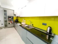 Gorgeous 7 bedroom villa near the beach