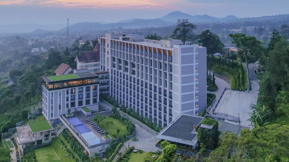 Grand Aston Puncak Hotel & Resort